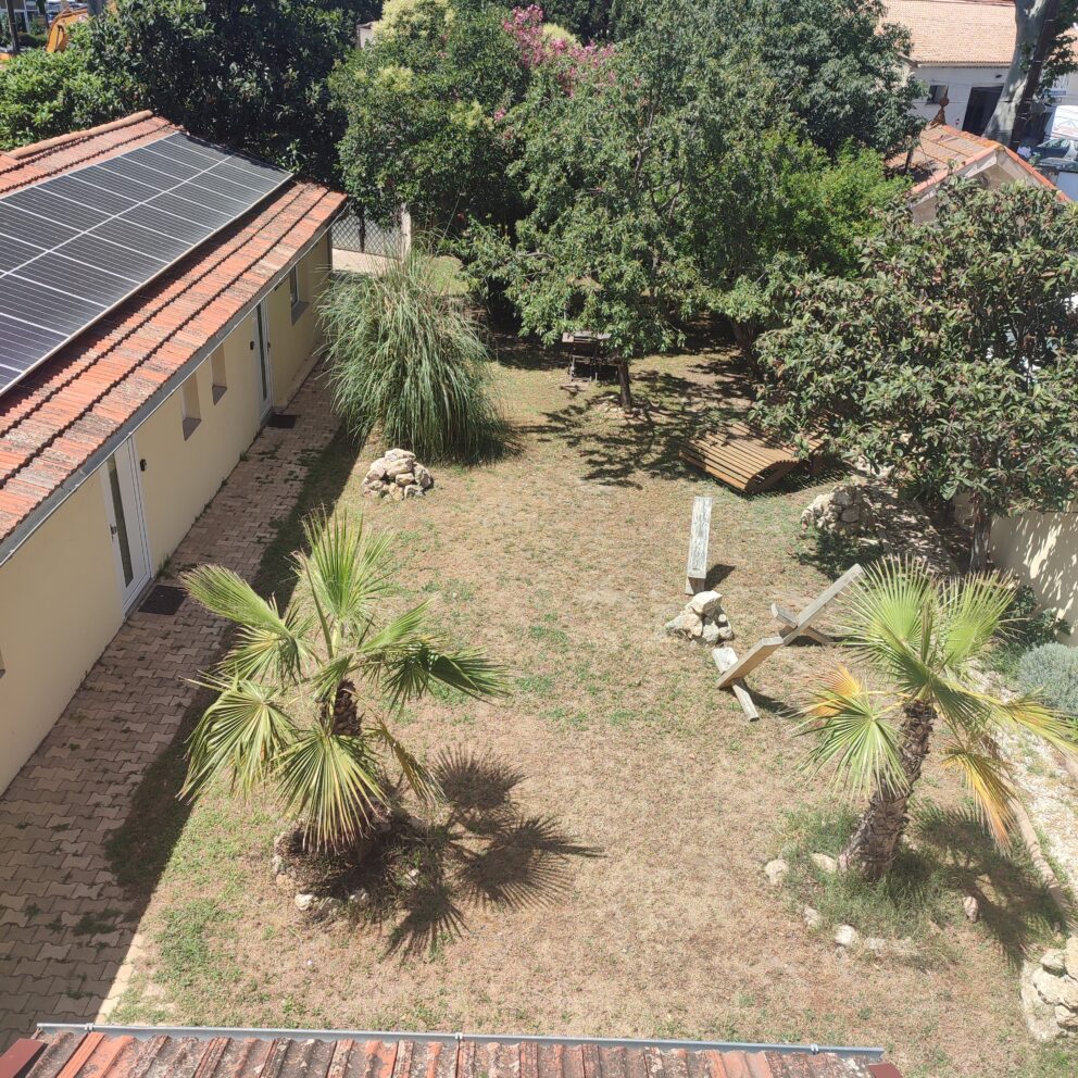 Jardin Coubertin garden view