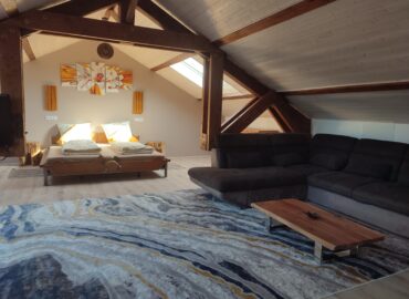 Jardin de Coubetin Loft Bed Sofa